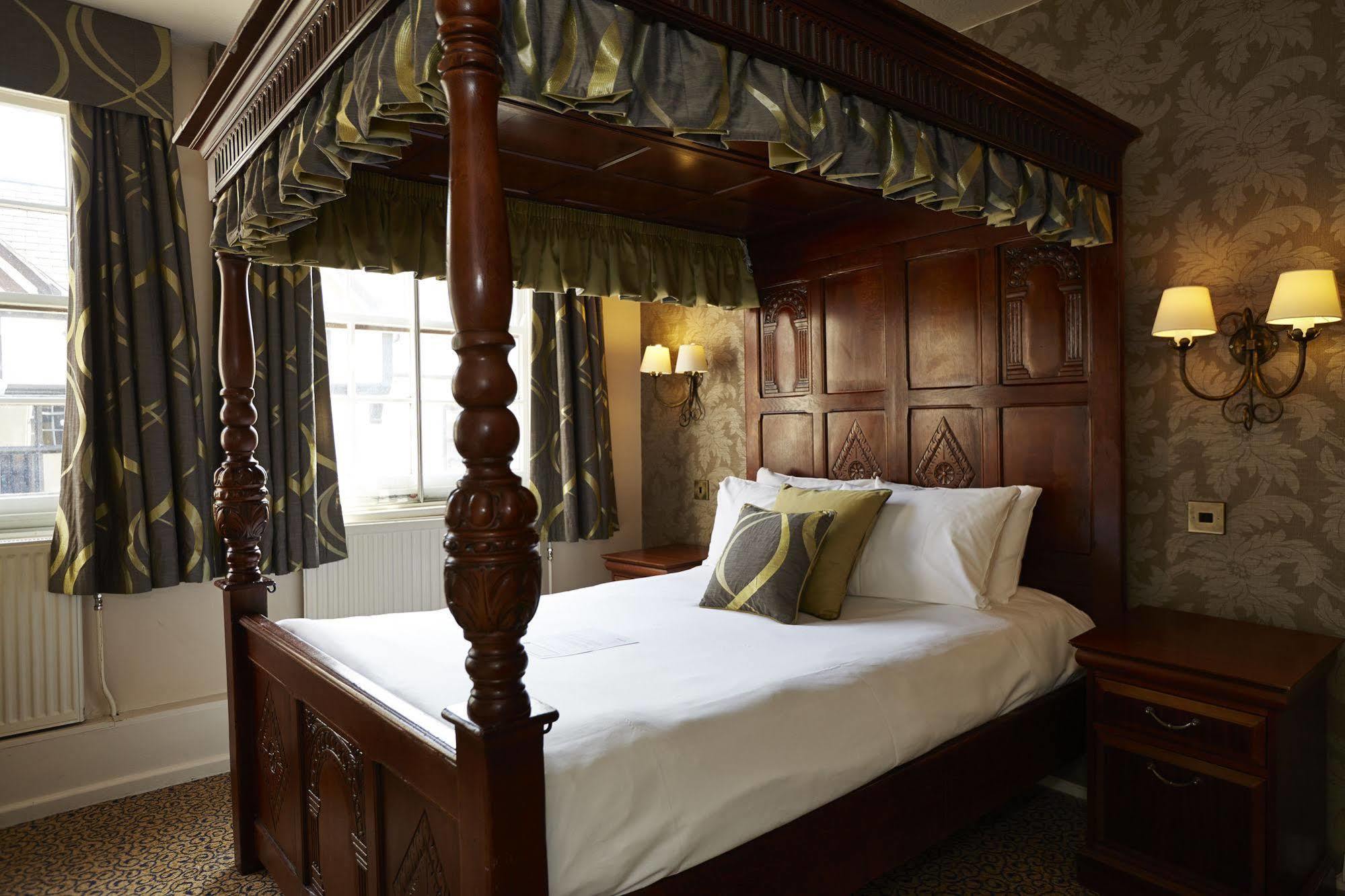 Ye Olde Talbot Hotel By Greene King Inns Worcester Bagian luar foto