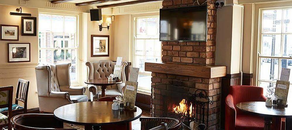 Ye Olde Talbot Hotel By Greene King Inns Worcester Bagian luar foto